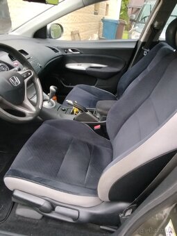 Civic najeto 161 tis.km - 6