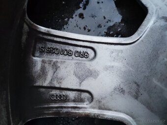 Prodám zánovní alu kola AUDI 7Jx17, ET33 5x112, 8R0601025S - 6