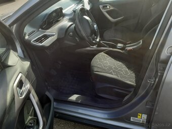 Peugeot 2008 PureTech - 6
