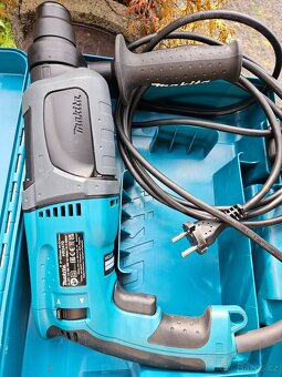 Makita HR2470 - 6