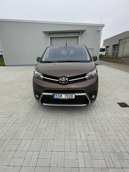 Proace Verso 2.0 D4-D Business paket, 8 míst - 6