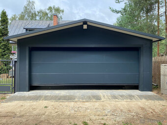 Garáž ze sendvičových panelů 6x6 - 6