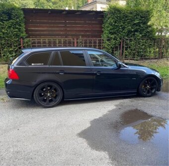 Podprahové lišty pro BMW E90 E91 E92 E93 - 6