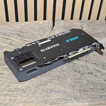 GIGABYTE RTX 3070 Eagle OC 8GB - 6