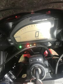 CBR Honda1000 - 6