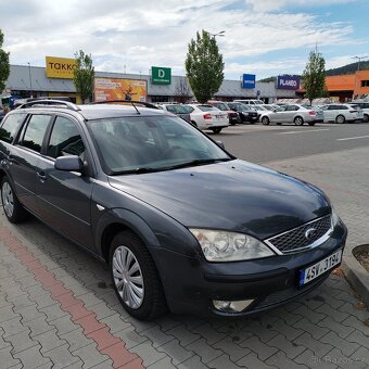 Ford Mondeo MK3 kombi benzin 2005 92kw - 6