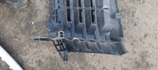 přední maska vw crafter 2E0 mřížka chladiče - 6