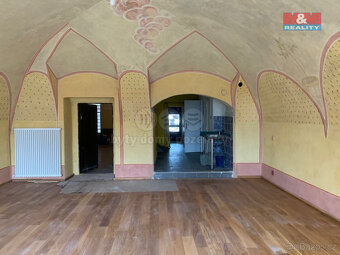 Pronájem obchod a služby, 80 m², Hranice, ul. Mas. nám. - 6