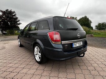 Opel Astra, 1,9 CDTi COMBI 88 kW AUT COSMO - 6