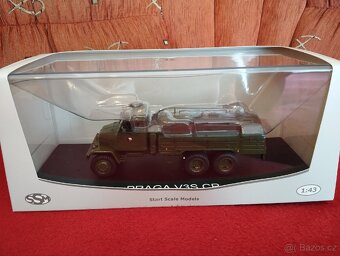 Praga V3S cisterna 1:43 SSM - 6