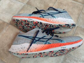 Asics Magic Speed - 6