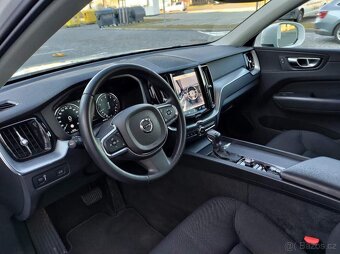 Volvo XC60 2.0 T4 140kW/190Hp Momentum - 6