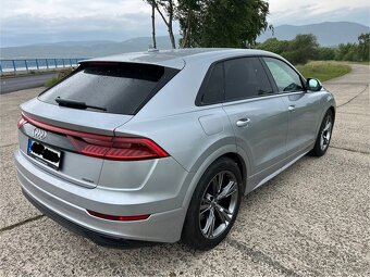 Audi Q8,75000 km,perketní stav - 6