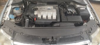 AUDI A4 1.9TDI VEŠKERÉ DÍLY PLATÍ DO SMAZÁNÍ - 6