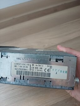 Autorádio Volkswagen New Beetle - 6