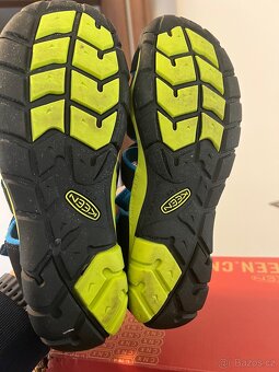 Boty letni zn.Keen vel.39 - 6