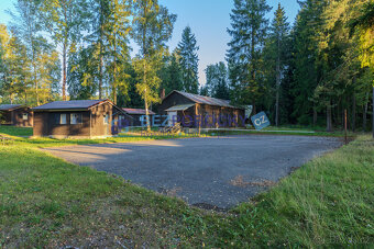 Rozlehlé pozemky o výměře 14 794 m² se stavebními parcelami, - 6