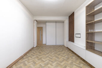 Prodej světlého bytu 2+1 (60 m²) v Rosicích u Brna - 6