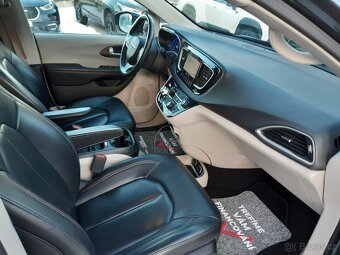 Chrysler Pacifica 3.6L, 7míst, tažné, LPG, 98.000km, Android - 6