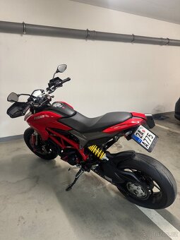 Ducati Hypermotard 939 - 6