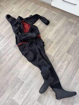 Suchý oblek URSUIT včetně podobleku - 6