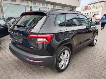 Škoda Karoq Style 2.0TDI 110kW 4x4 DSG ACC Keyless Tažné Qi - 6