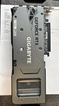 Gygabite GeForce RTX 3050 GAMING OC 8G - 6