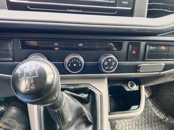VW Transporter T6.1 2.0Tdi 2020 DPH - 6