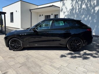 Maserati Levante SQ4 316 KW, autorizovaný servis, 81 000 km - 6