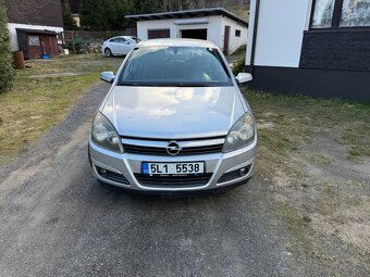 Opel Astra H - 6