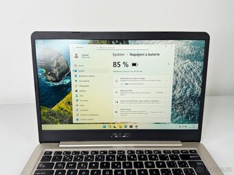 ASUS VivoBook S14 – i3 | 12GB RAM | 256GB SSD | W11 Pro - 6