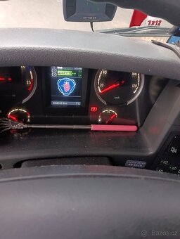 SCANIA R620 8x4 sklápěč - 6
