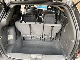 Chrysler Grand Voyager - 6
