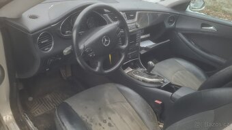 Prodám díly z MERCEDES-BENZ 219,CLX 320CDI,2006 - 6