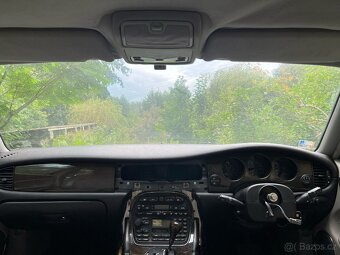 Prodám náhradní díly z jaguára xj x308 - 6