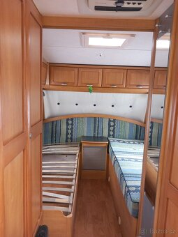 Prodám karavan Hymmer eriba nova - 6
