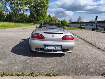 MG F 1,8i - 6