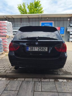 BMW e91 320d 120kw - 6