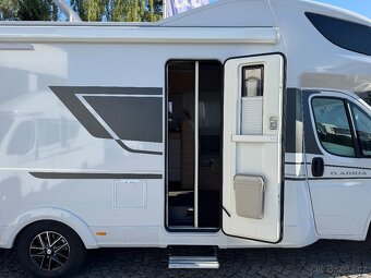 ADRIA CORAL XL 660 SL, TOP VÝBAVA, 180 PS, Alkovna - 6
