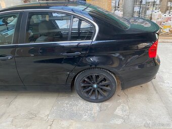 Bmw e 90 , 318 d - 6