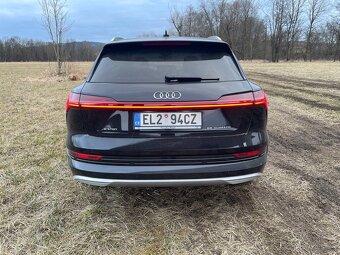 Audi e-tron 55 quattro, top výbava + DPH - 6