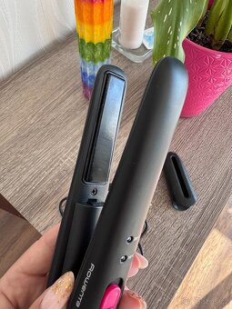 Mini žehlička na vlasy - 6