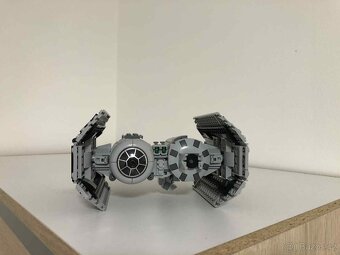 LEGO Star Wars 75347 Bombardér TIE - 6