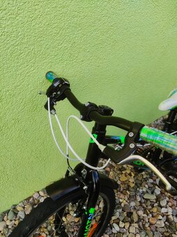 Značkové dětské kolo Superior 20" (černá/zelená) - 6