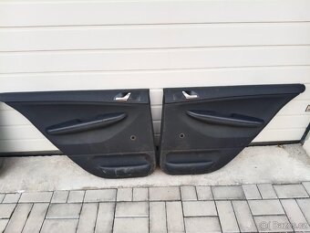 Komplet sedačky s čalounění dveří na Fabii 1 - 6