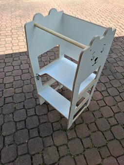 Učící věž + stoleček - 6