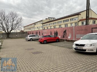 OFFICE P-9 - pronájem kancelářských prostor (12,25 m2), Prah - 6