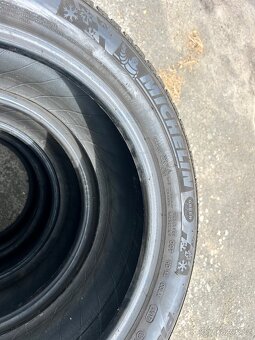 Pneu Michelin 245/50R18 XL - 6