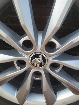 Alu kola 16" orig Škoda Octavia III - 6