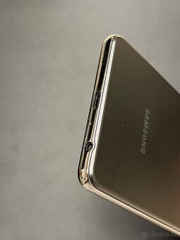 Samsung Galaxy A72 128GB Černý - 6
